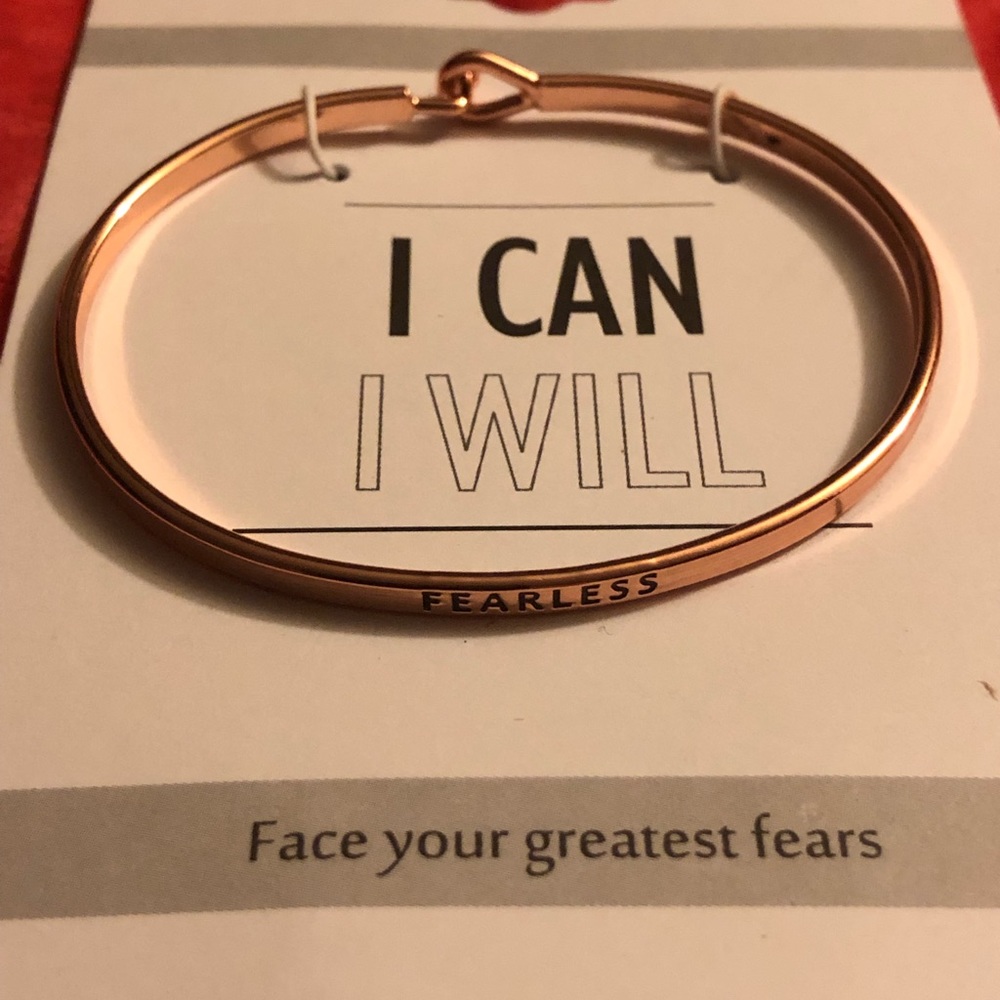 SOLD” FEARLESS” Clasp Bracelet